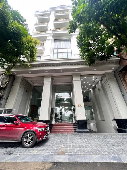 10 Tầng Hoàn Công 400M2 Đường Lê Duẩn Mặt Hồ View Công Viên 265 Tỷ