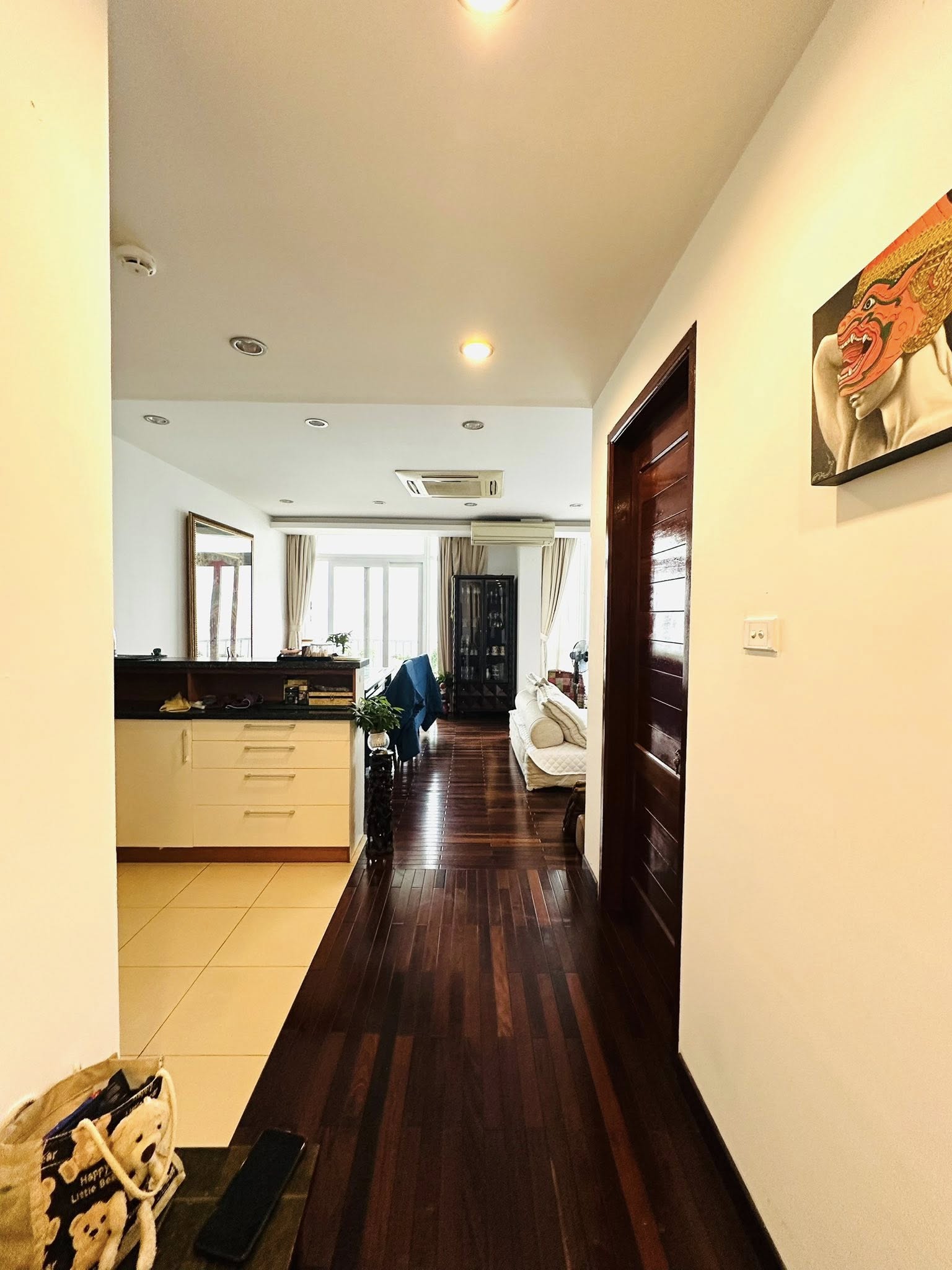 Nhà Mặt Hồ Quảng Khánh 5 Nổi 1 hầm Mặt Tiền 8M 157 Tỷ 2 Thoáng Trước Sau 6