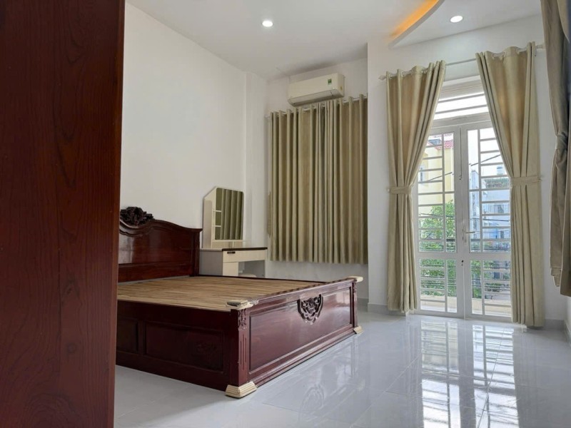 Bán nhà đường số 4, Phường Phước Bình, Thủ Đức, TP HCM. Diện Tích 100m2, giá 10,05  tỷ, sổ hồng. 4