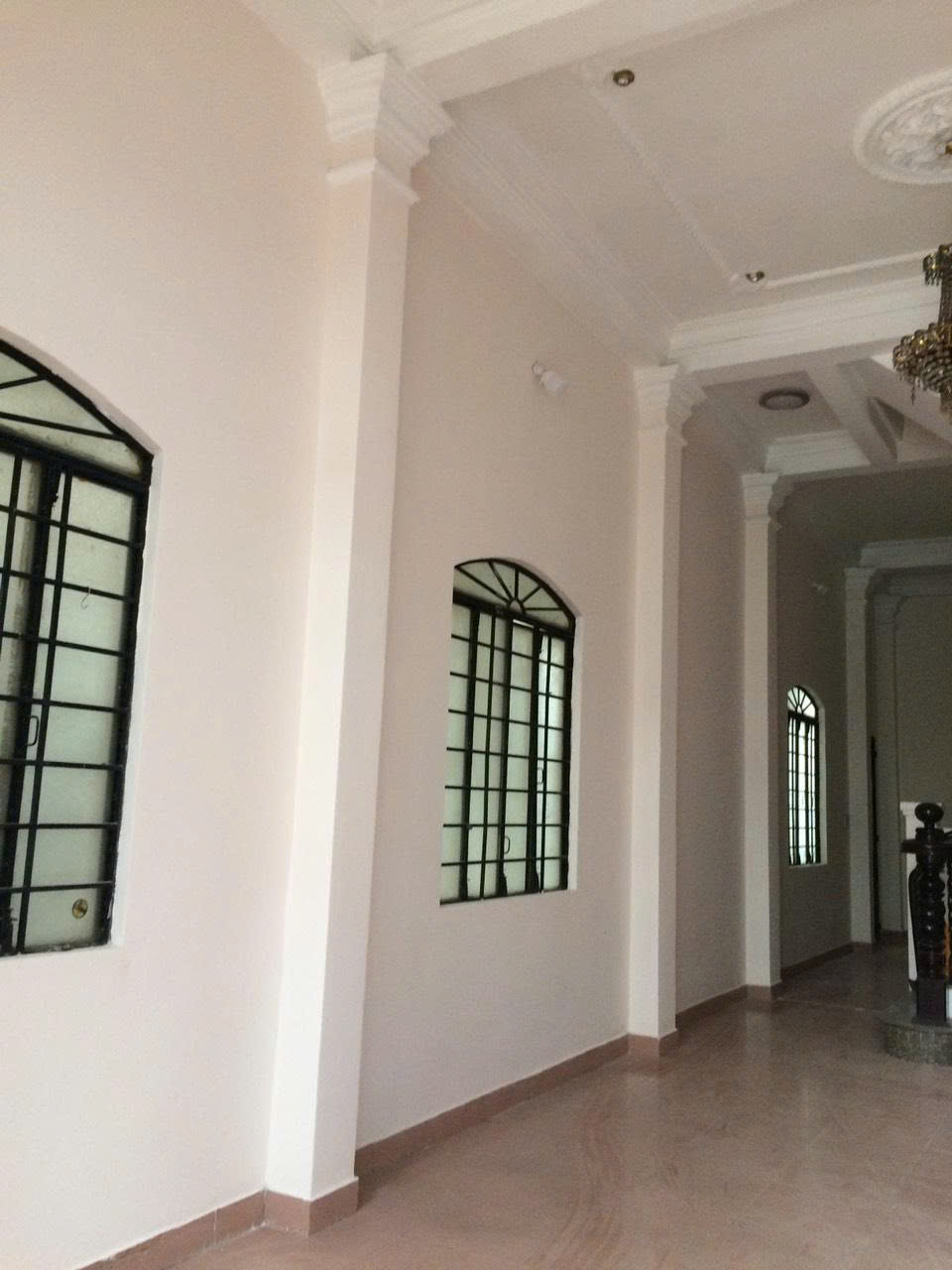 Cho thuê nhà hẻm xe hơi chợ Bình Triệu đối diện Đai Học Luật 3