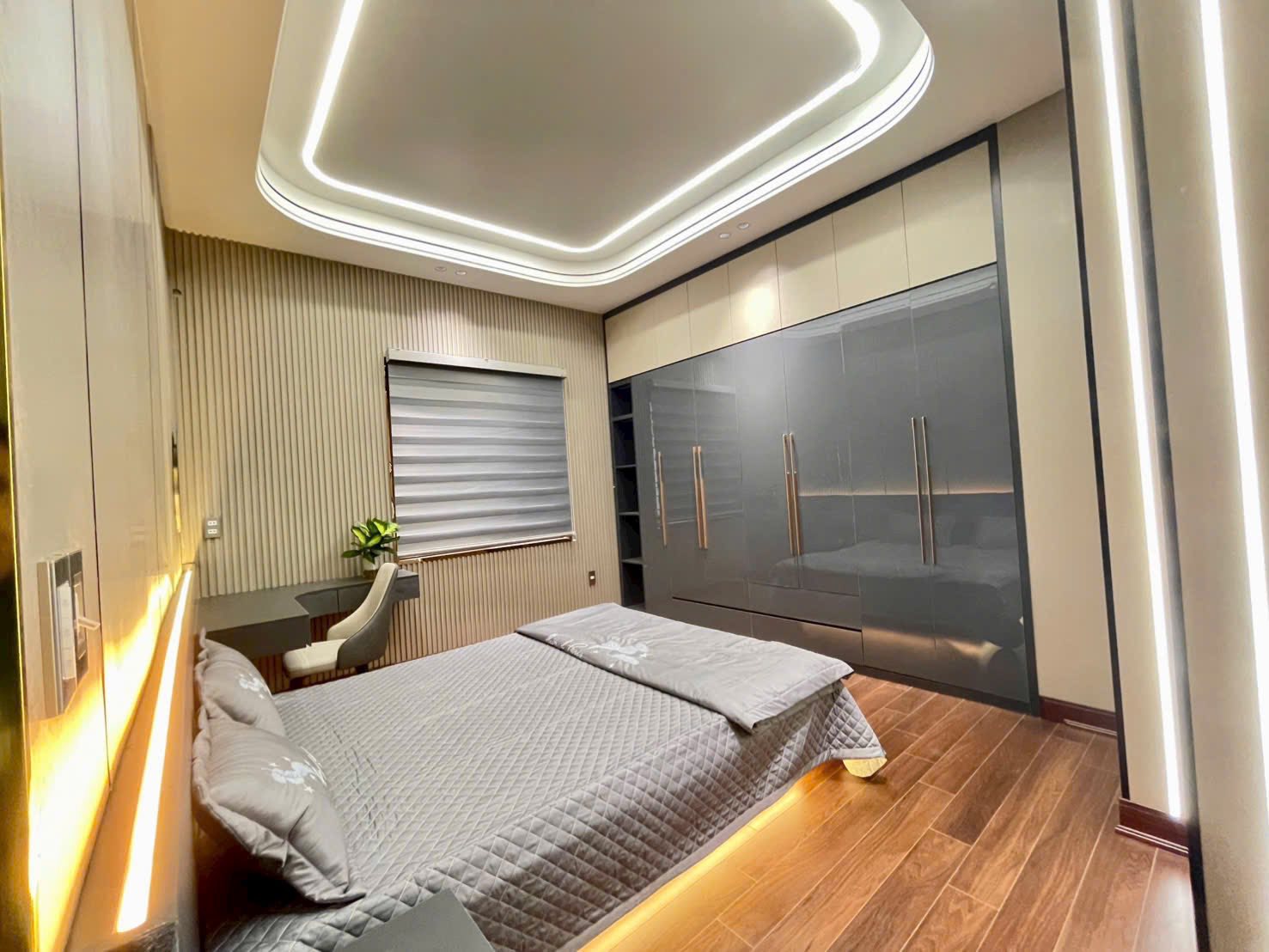 Bán căn 4 tầng mặt phố phường Cẩm Thượng, TP Hải Dương, 52.8m2, mt 11m, 4 ngủ, 4.68 tỷ 11