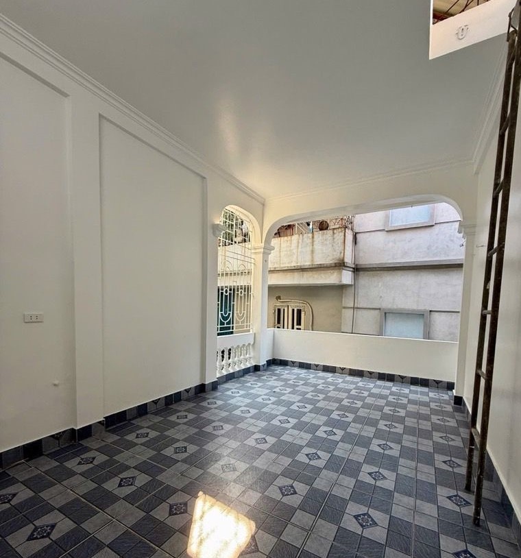 Bán nhà Trường Chinh, Đống Đa, Ngõ thông, Full nội thất xịn sò, 35m2, 9.8tỷ 5