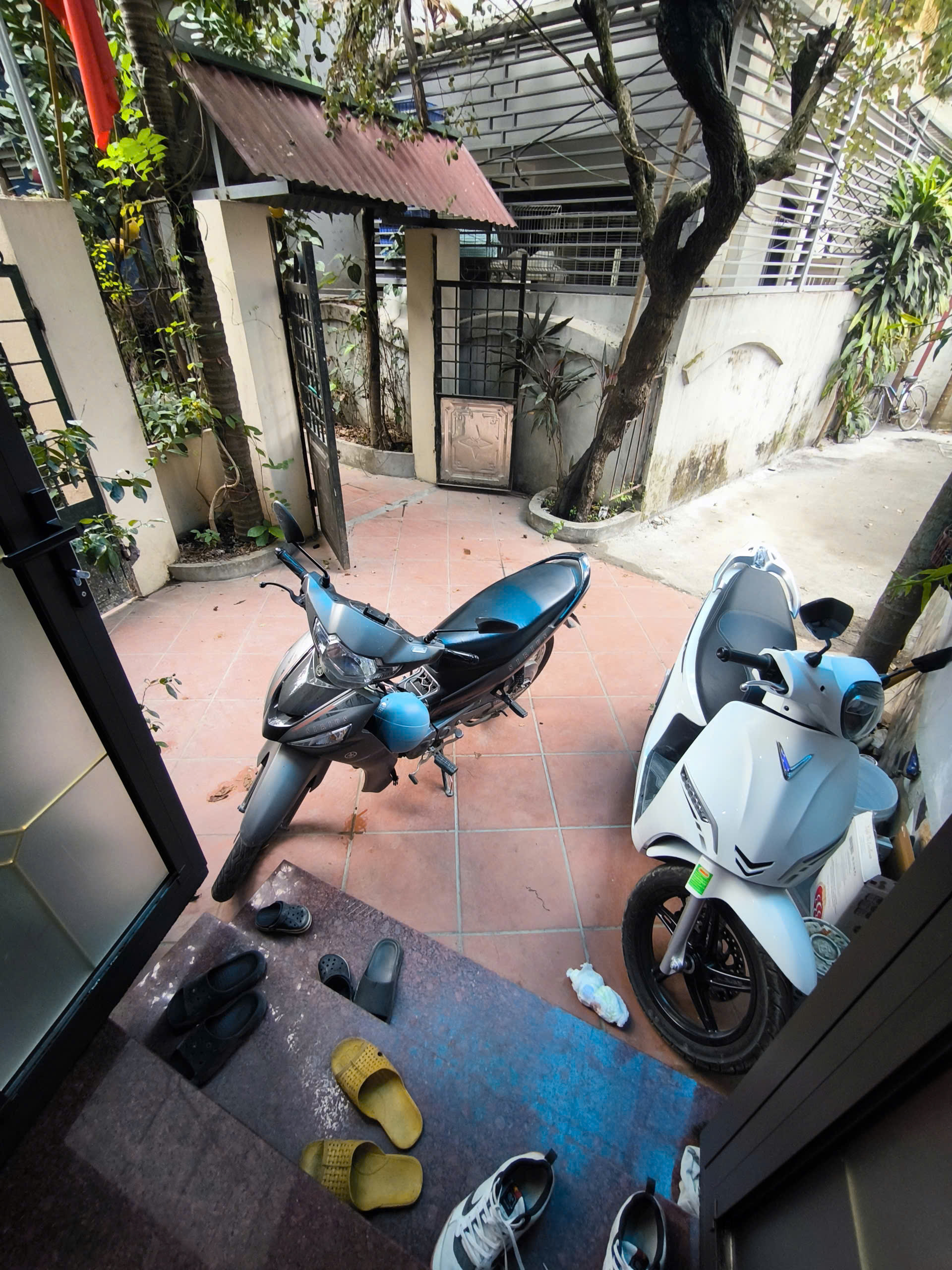 Siêu hiếm nhà dân xây mới Tây Mỗ 40M 5 Tầng, tặng nội thất, ô chờ thang máy giá 6.x tỷ 6