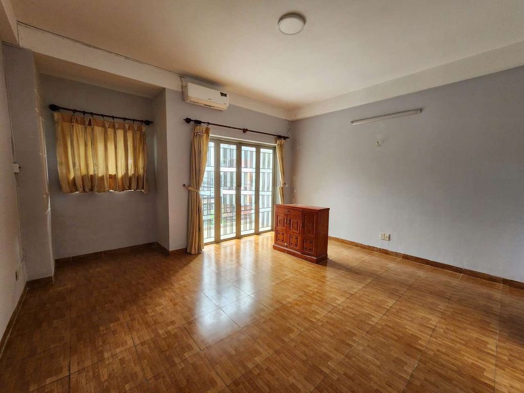 Cho thuê Nhà mặt tiền dự án Dự án Sông Đà, Diện tích 200m², Trệt 1 lầu ,tum,Giá 13.9 Triệu/tháng 6