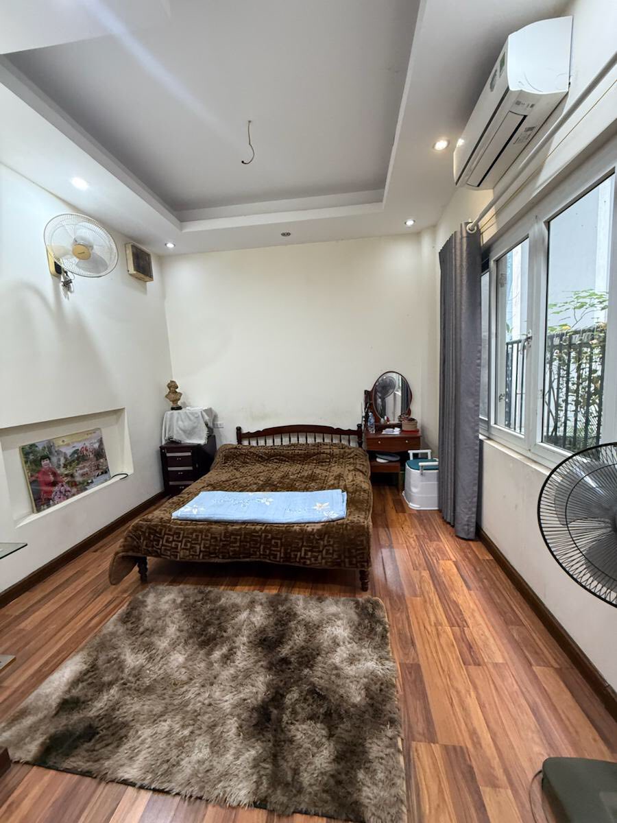 Cần bán Nhà ở, nhà cấp 4, nhà hẻm đường Văn Cao, Phường Liễu Giai, Diện tích 57m², Giá 15.95 Tỷ 4