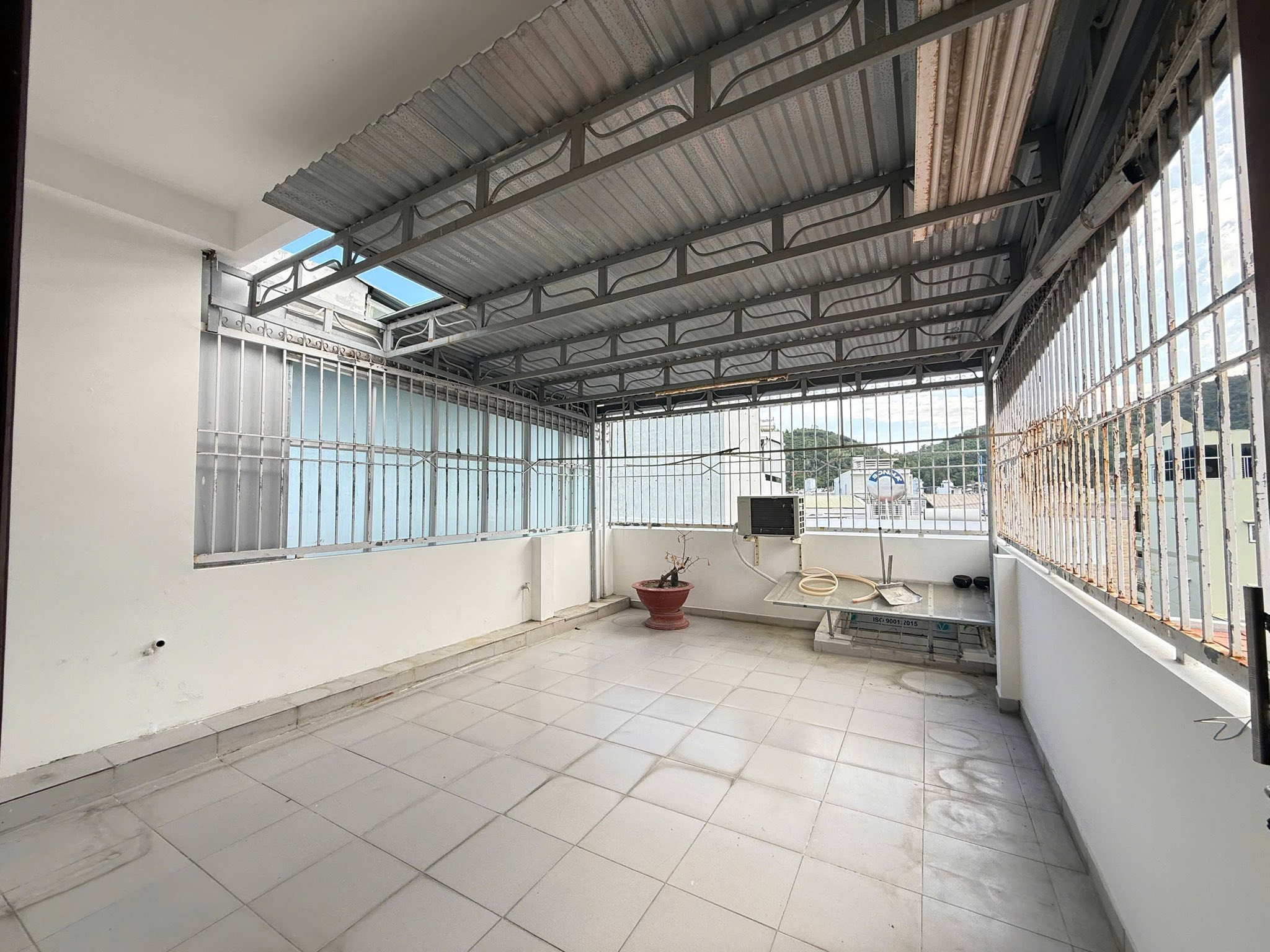 BÁN NHÀ 4 TẦNG VĨNH HẢI, BẮC NHA TRANG – ĐƯỜNG 8M – GIÁ CHỈ 8,9 TỶ 2