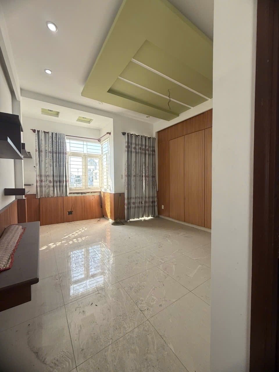 BÁN NHÀ 4 TẦNG – HXH – GẦN HIỆP THÀNH CITY – LÂM THỊ HỐ, QUẬN 12. 4