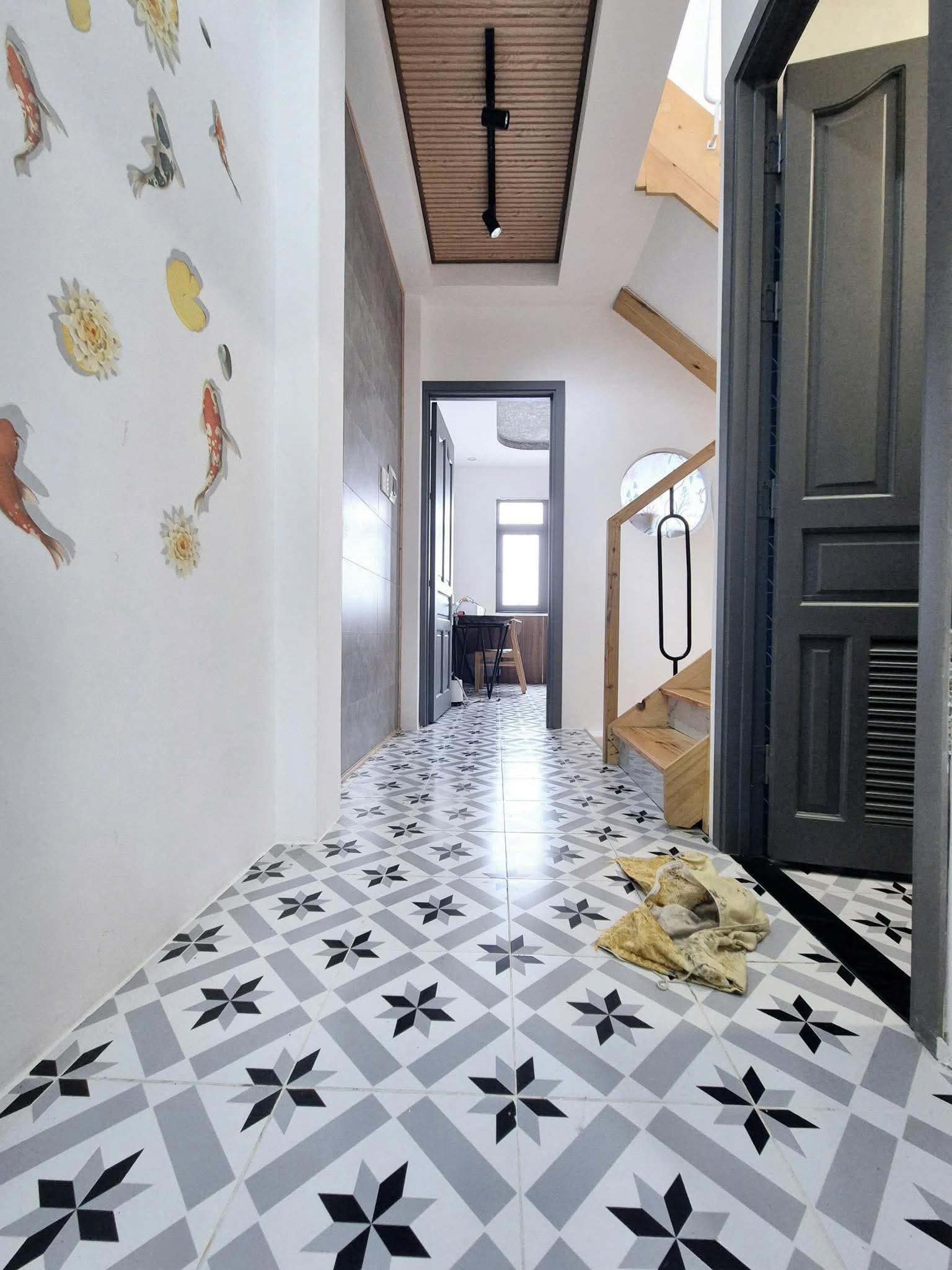 BÁN NHÀ 4 TẦNG GẦN CHỢ, GẦN BẾN XE BUÝT HIỆP THÀNH, QUẬN 12 3