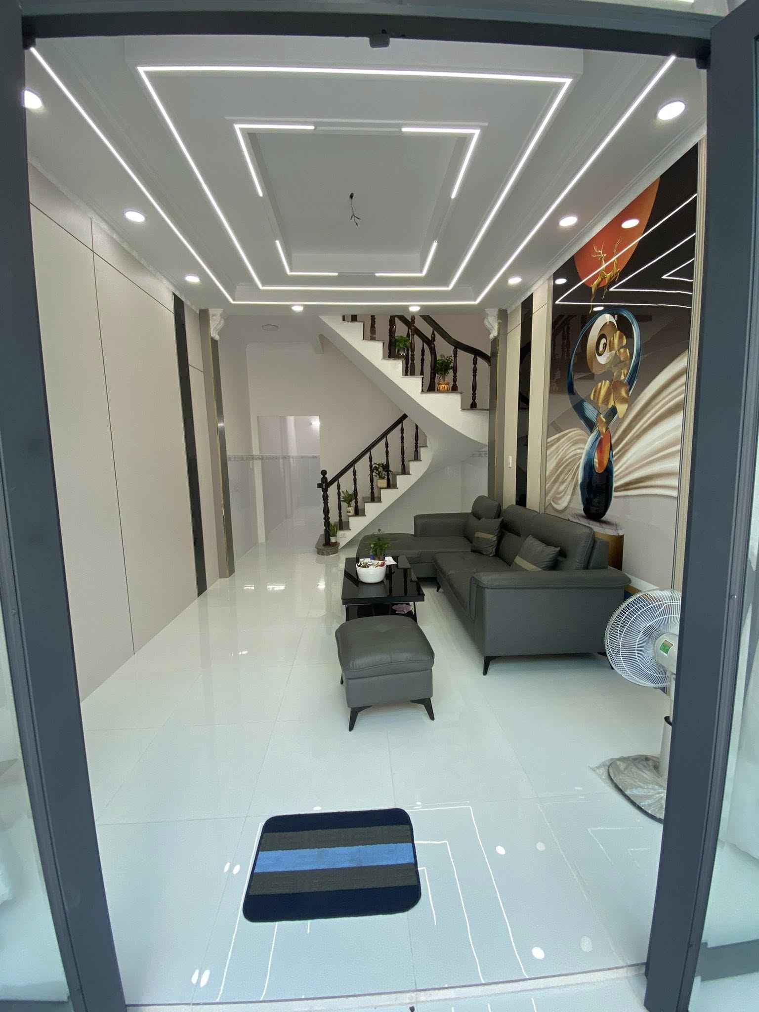 NHÀ 2 TẦNG – XE HƠI TỚI NHÀ - GẦN BẾN XE BUÝT HIỆP THÀNH, CHỢ GIÃN DÂN - QUẬN 12. 2