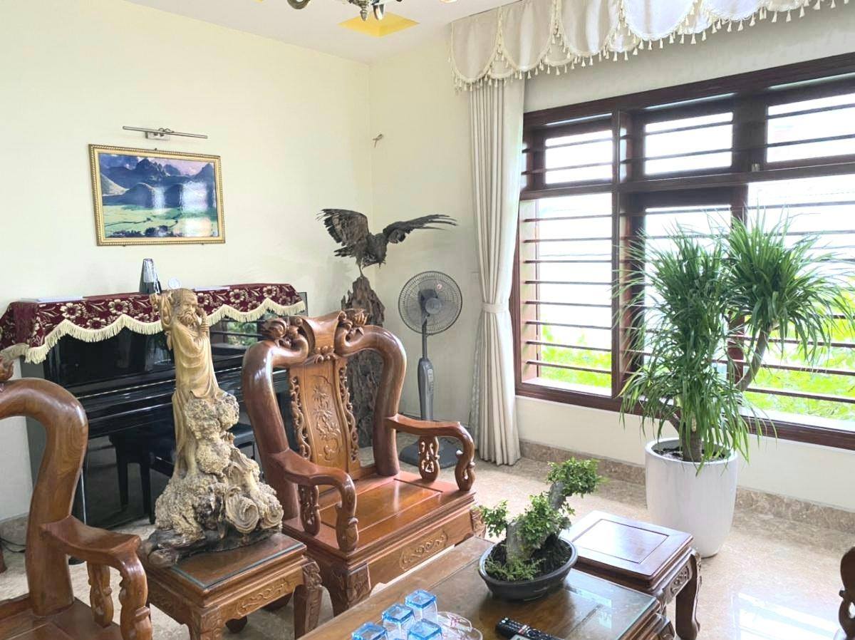 Mặt phố Lạc Long Quân Mặt Tiền 8M Lô Góc 3 Mặt  65 Tỷ GPXD 9 Tầng 3