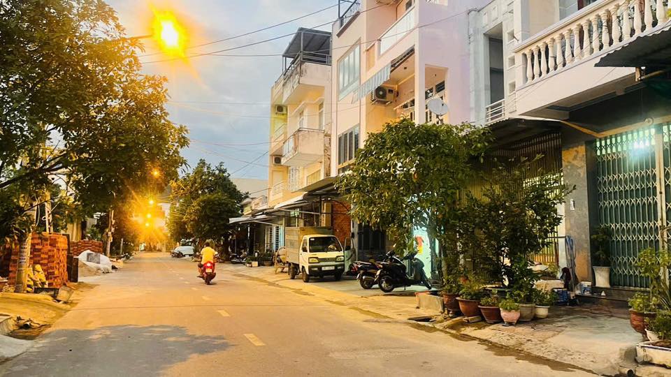 NHÀ 2 MẶT TIỀN TĐC ĐÔNG MƯƠNG, PHƯỜNG VĨNH HÒA – ĐƯỜNG 13M – GIÁ CHỈ 4,75 TỶ 2