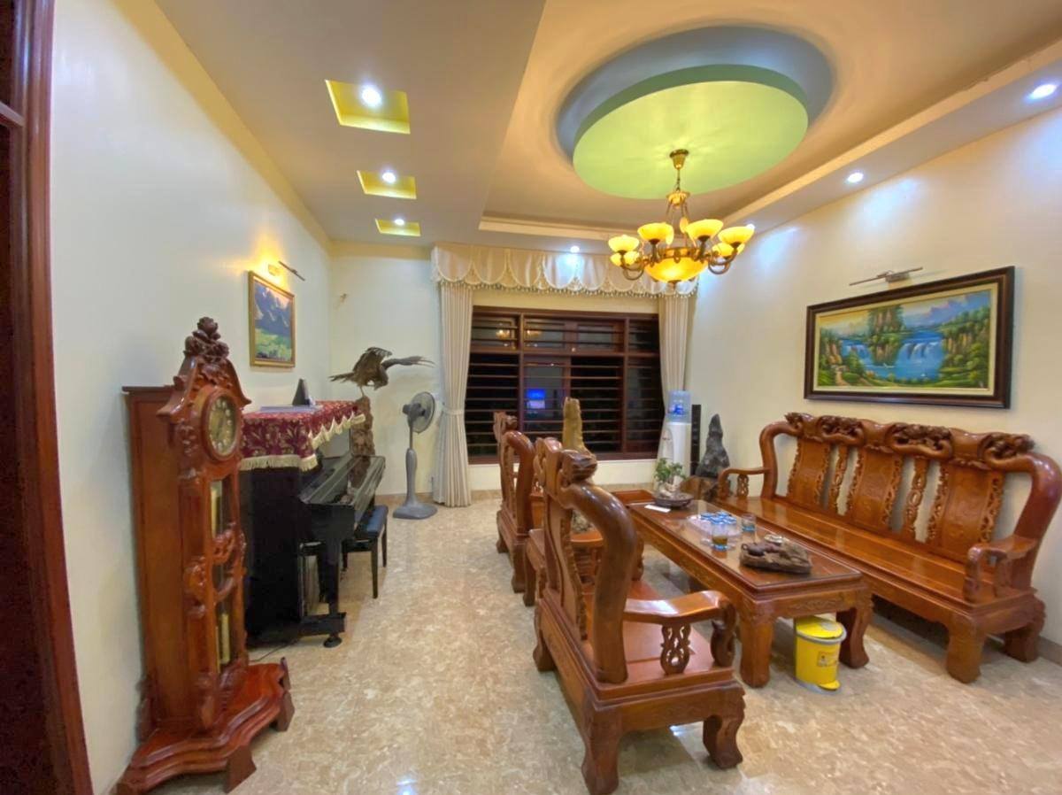 Mặt phố Lạc Long Quân Mặt Tiền 8M Lô Góc 3 Mặt  65 Tỷ GPXD 9 Tầng 5