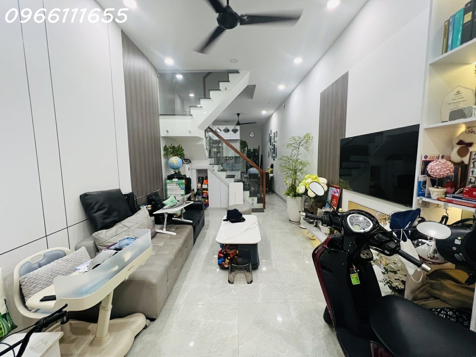 BÁN NHÀ SIÊU PHẨM ĐẸP FULL NỘI THẤT XỊN- NGUYỄN VĂN CỪ- P. CẦU KHO- VÀI BƯỚC CHÂN RA MẶT TIỀN - 3