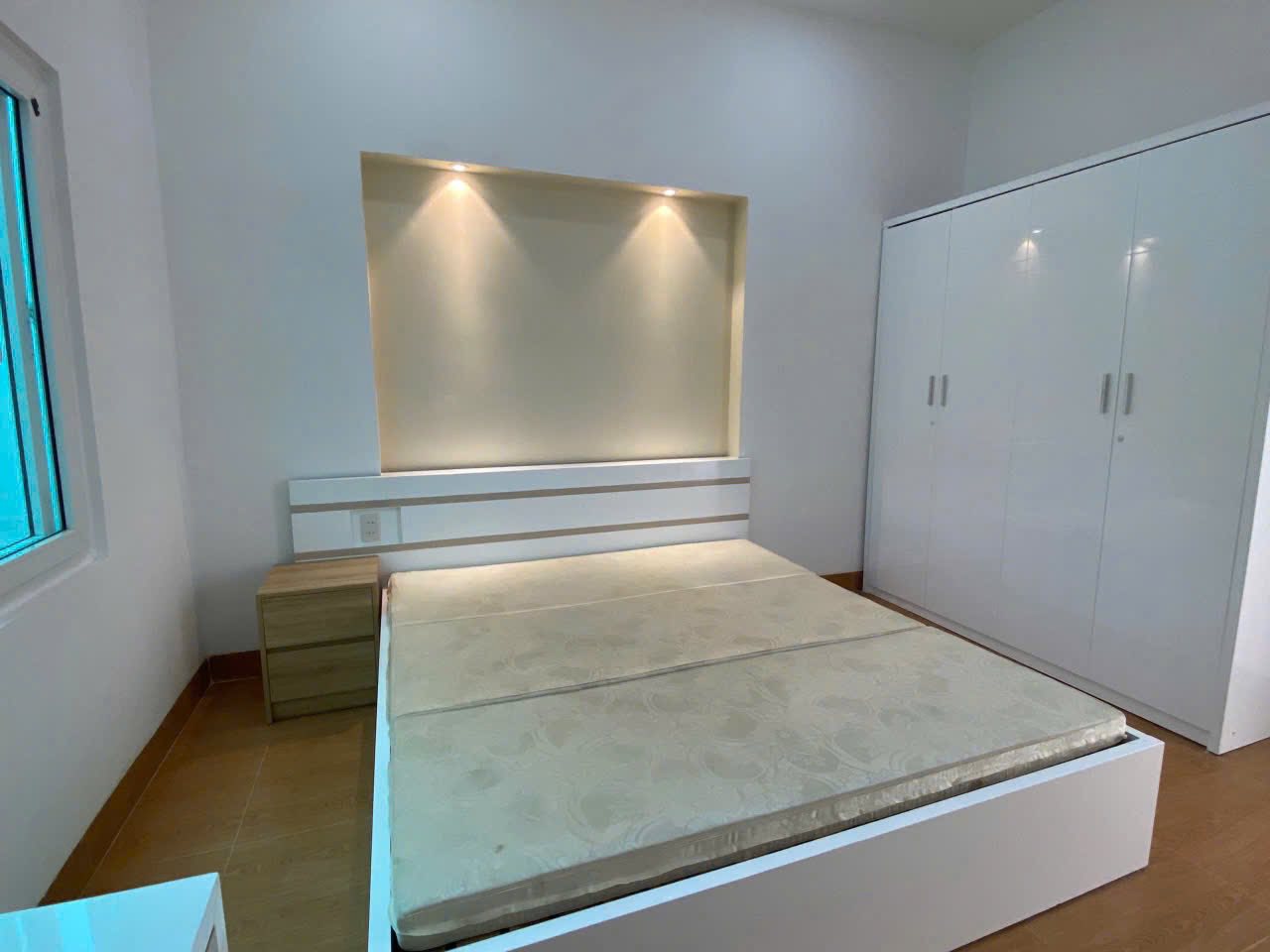 NHÀ 2 TẦNG HẺM Ô TÔ 5M, VĨNH HÒA, BẮC NHA TRANG, GIÁ CHỈ 4,8 TỶ