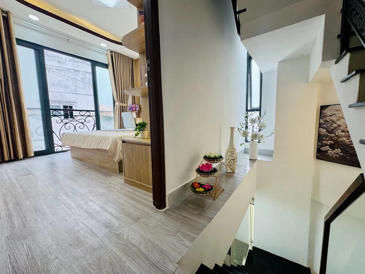 BÁN NHÀ Ba Đình 1 TRỆT 2 LẦU 3PN HẺM 4M - CÓ SÂN RIÊNG - DƯỚI 5 TỶ 3