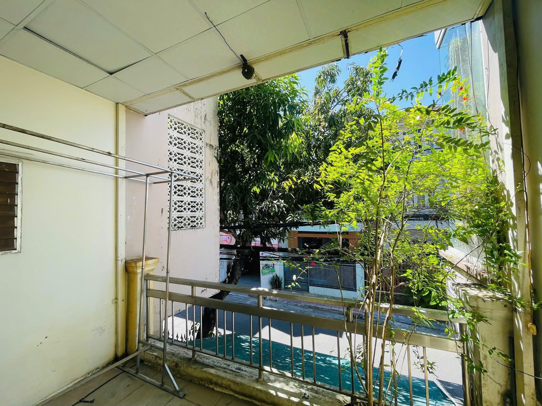 BÁN NHÀ TTTP KHU BÀN CỜ MẶT TIỀN KINH DOANH ĐƯỜNG ÂU CƠ 4