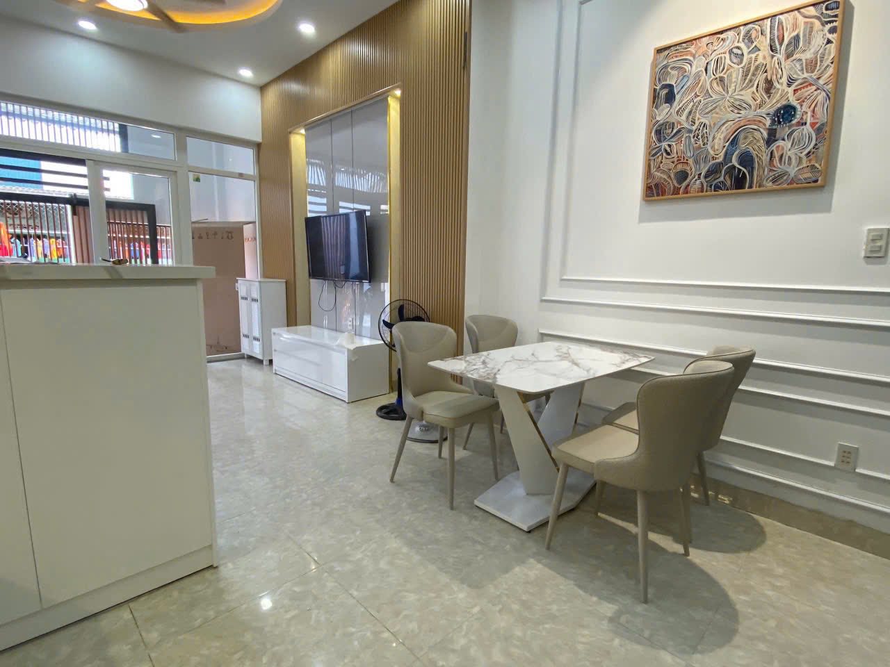 NHÀ 2 TẦNG HẺM Ô TÔ 5M, VĨNH HÒA, BẮC NHA TRANG, GIÁ CHỈ 4,8 TỶ 8