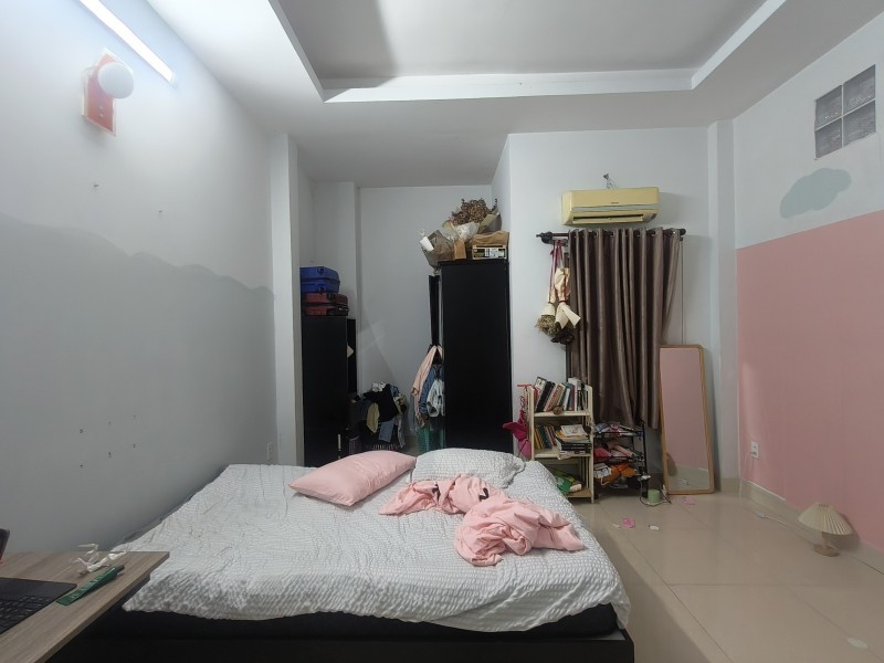 Bán nhà đường số 30, Bình Trưng Đông, Q2, TP HCM. DT 94m2, 3 tầng. Giá 7.9 tỷ, SH. 0933125879 4