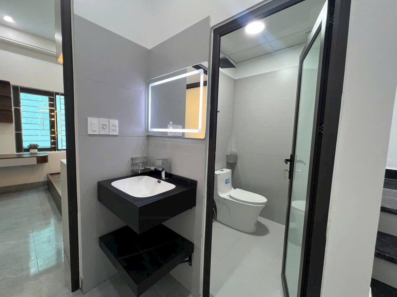 Bán nhà 3 tầng ngõ phố Nguyễn Đình Chiểu, ph Ngọc Châu, TP HD, 40.5m2, 3 ngủ, gần đường 8