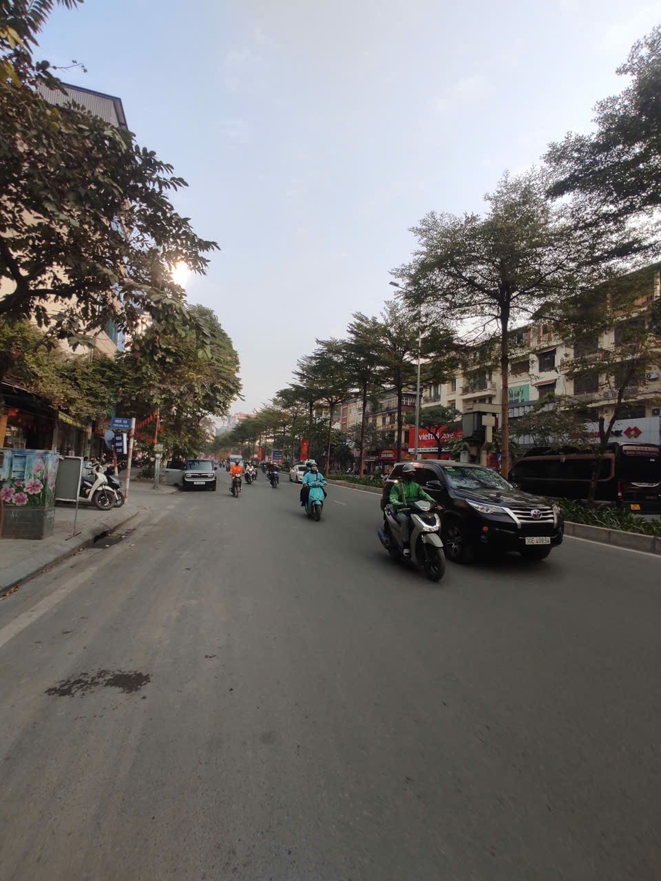 CẦU GIẤY - TRẦN THÁI TÔNG - 150M2 - 9 TẦNG - MT 9M - GIÁ 115 TỶ - HÀNG XÓM ĐSQ MỸ - MẶT PHỐ VIP - 2