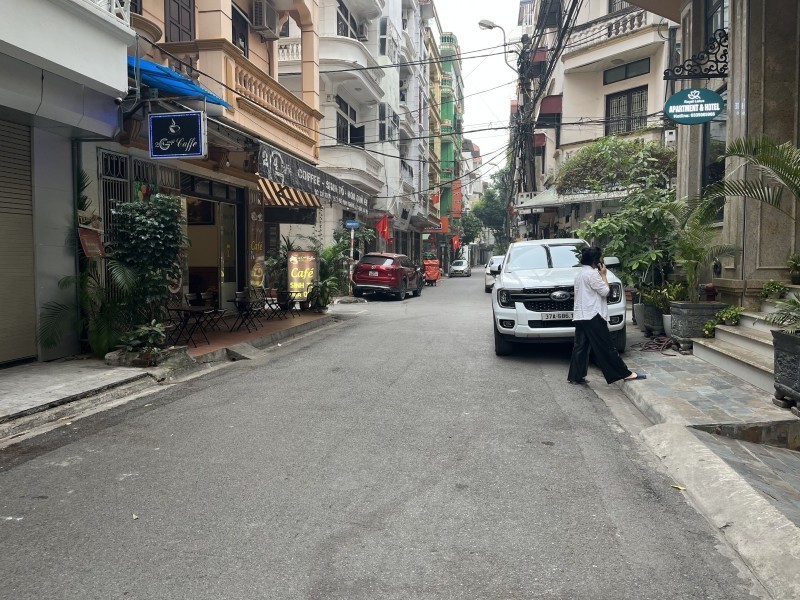 28.01.25.1 bán phân lô liền kề 5 tầng ngõ 52 Quan Nhân, 66m2, vỉa hè, MT hơn 6m, ô tô tránh, quay 2