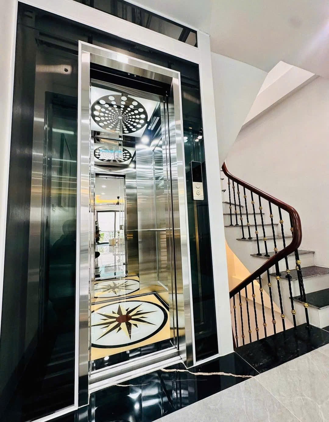 CHÙA BỘC 42M² – 5 TẦNG – MT 7.4M  THANG MÁY – NGÕ Ô TÔ  10.9 TỶ 2