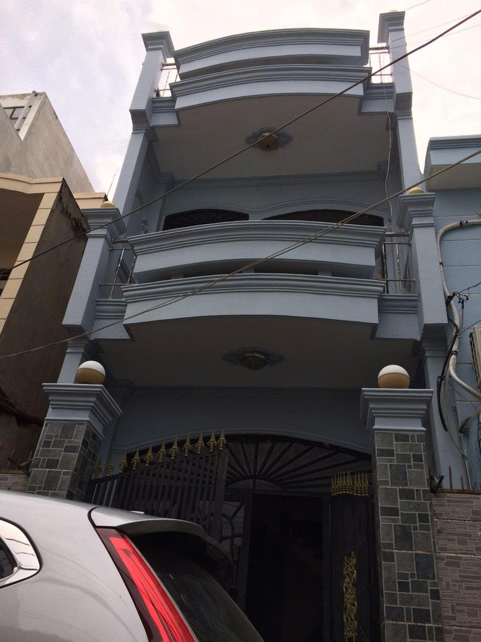 Cho thuê nhà hẻm xe hơi chợ Bình Triệu đối diện Đai Học Luật 5