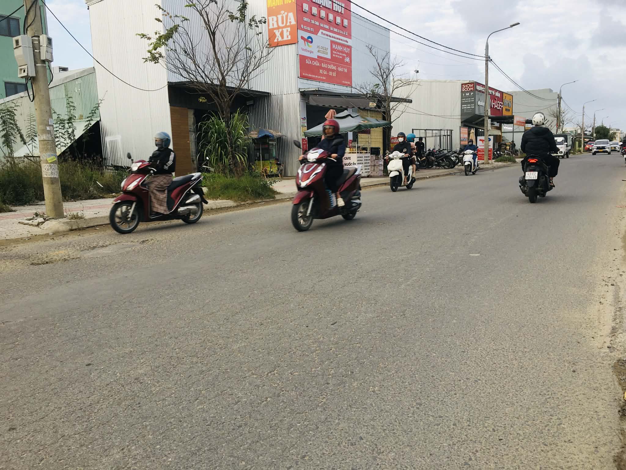 KĐT HÒA QUÝ - ĐƯỜNG 7m5 - DT 100M -  GẦN MINH MẠNG, VÕ CHÍ CÔNG 2