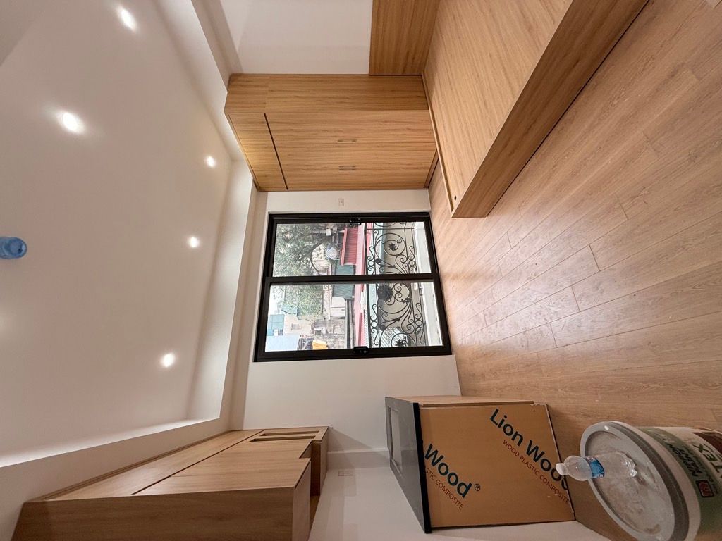 Cần bán Nhà mặt tiền đường Nguyễn Đức Cảnh, Phường Hoàng Văn Thụ, Diện tích 50m², Giá 13.2 Tỷ 2