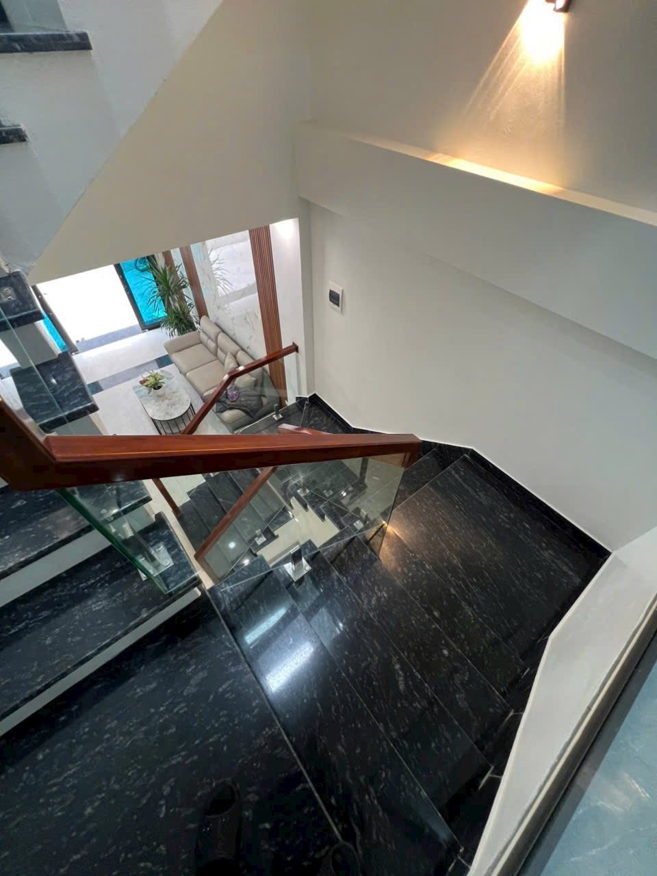 Bán nhà 3 tầng ngõ phố Nguyễn Đình Chiểu, ph Ngọc Châu, TP HD, 40.5m2, 3 ngủ, gần đường 10