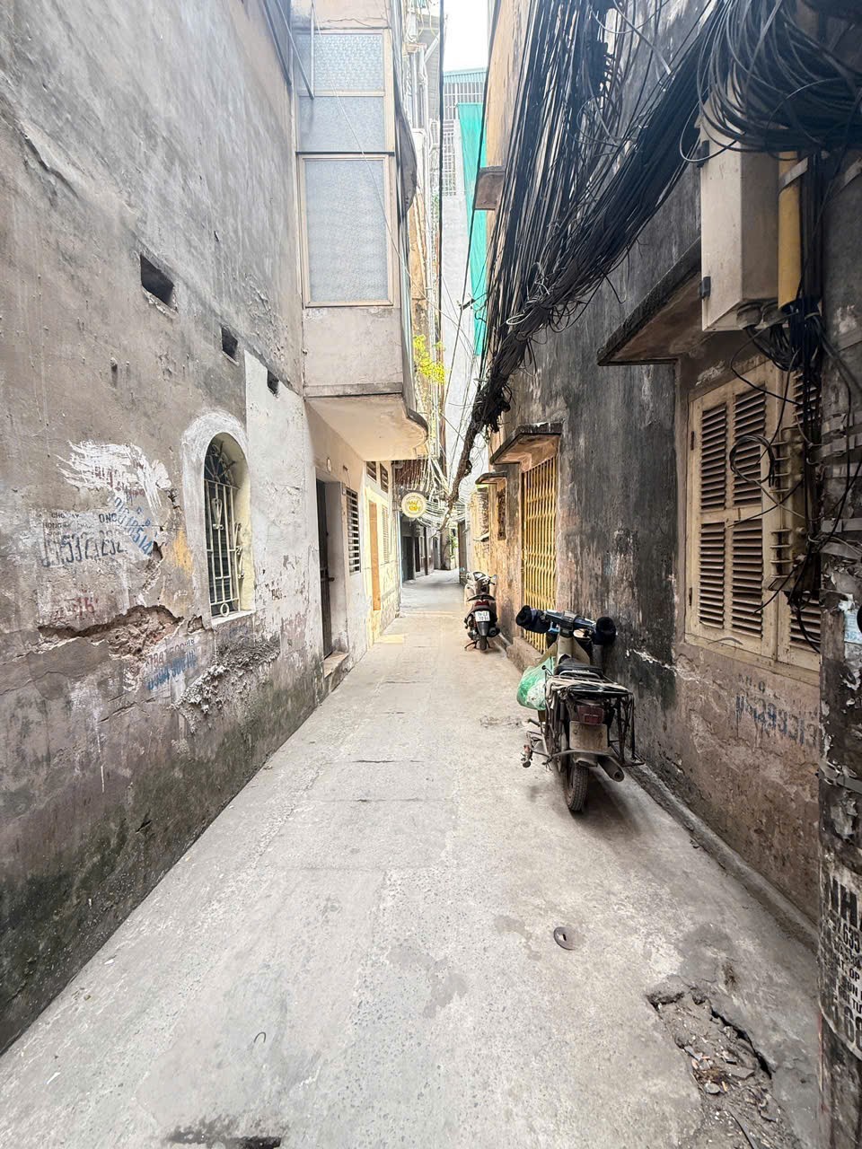 CHỈ HƠN 3 TỶ! Sở hữu ngay Nhà 5 Tầng, 13m² (thực tế), 2 Mặt Tiền, Ô TÔ Lùi Cửa tại Thổ Quan - 3