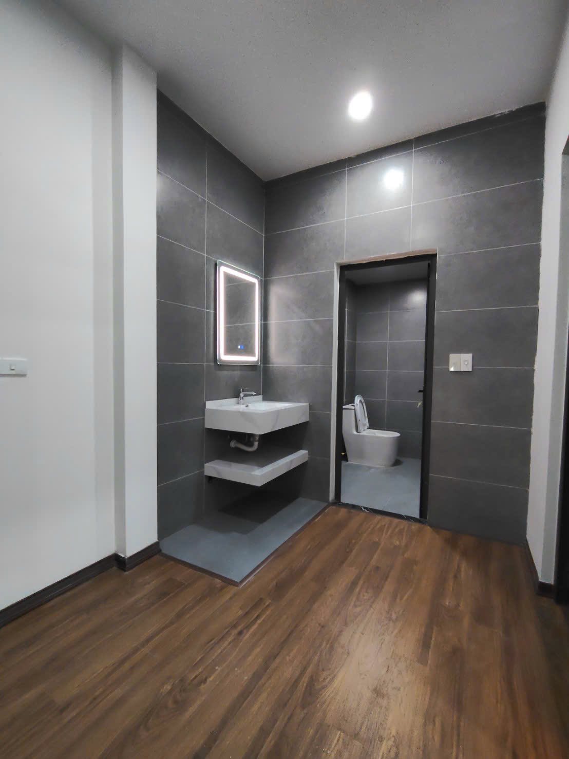 Bán căn nhà 4 tầng mặt ngõ phố Bình Lộc, ph Tân Bình, TP HD, 48.7m2, mt hơn 7m, 4 ngủ, ngõ oto 10