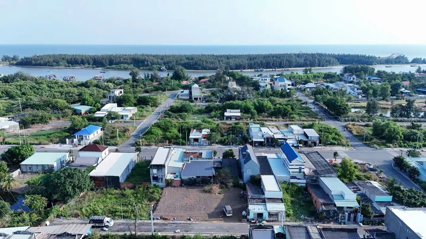 Cần bán Đất đường Võ Văn Kiệt, Xã Lộc An, Diện tích 420m², Giá 1.3 Tỷ 4