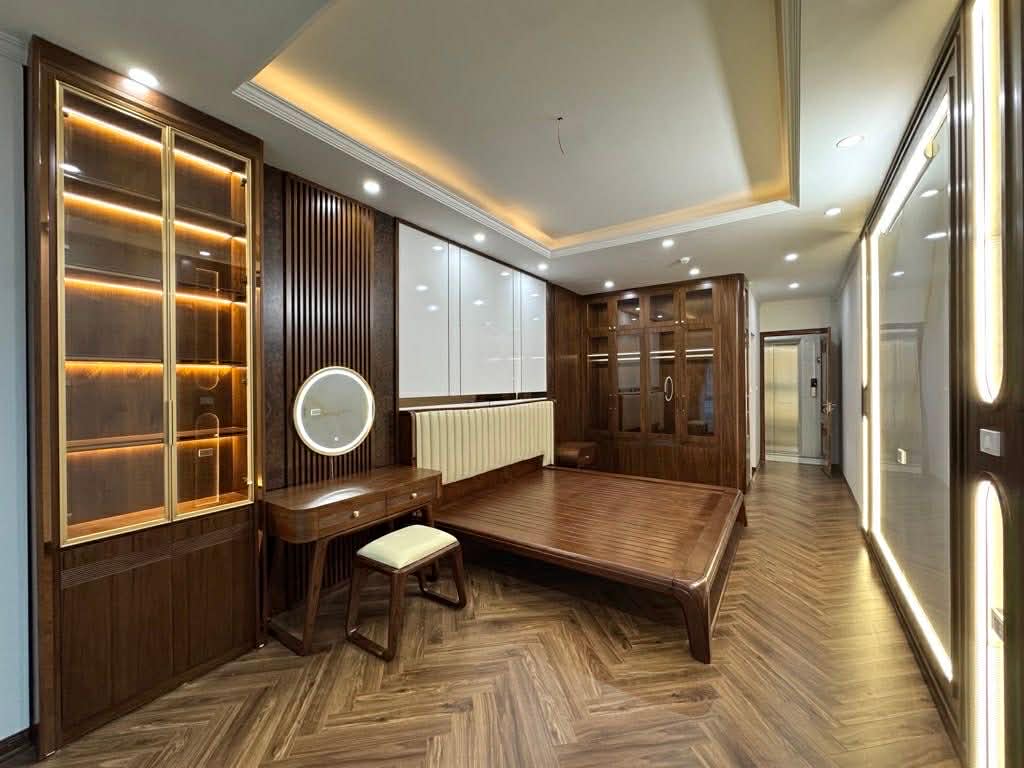 VIP THANH BÌNH HÀ ĐÔNG- OTO- THANG MÁY-HƠN 18 TỶ 4