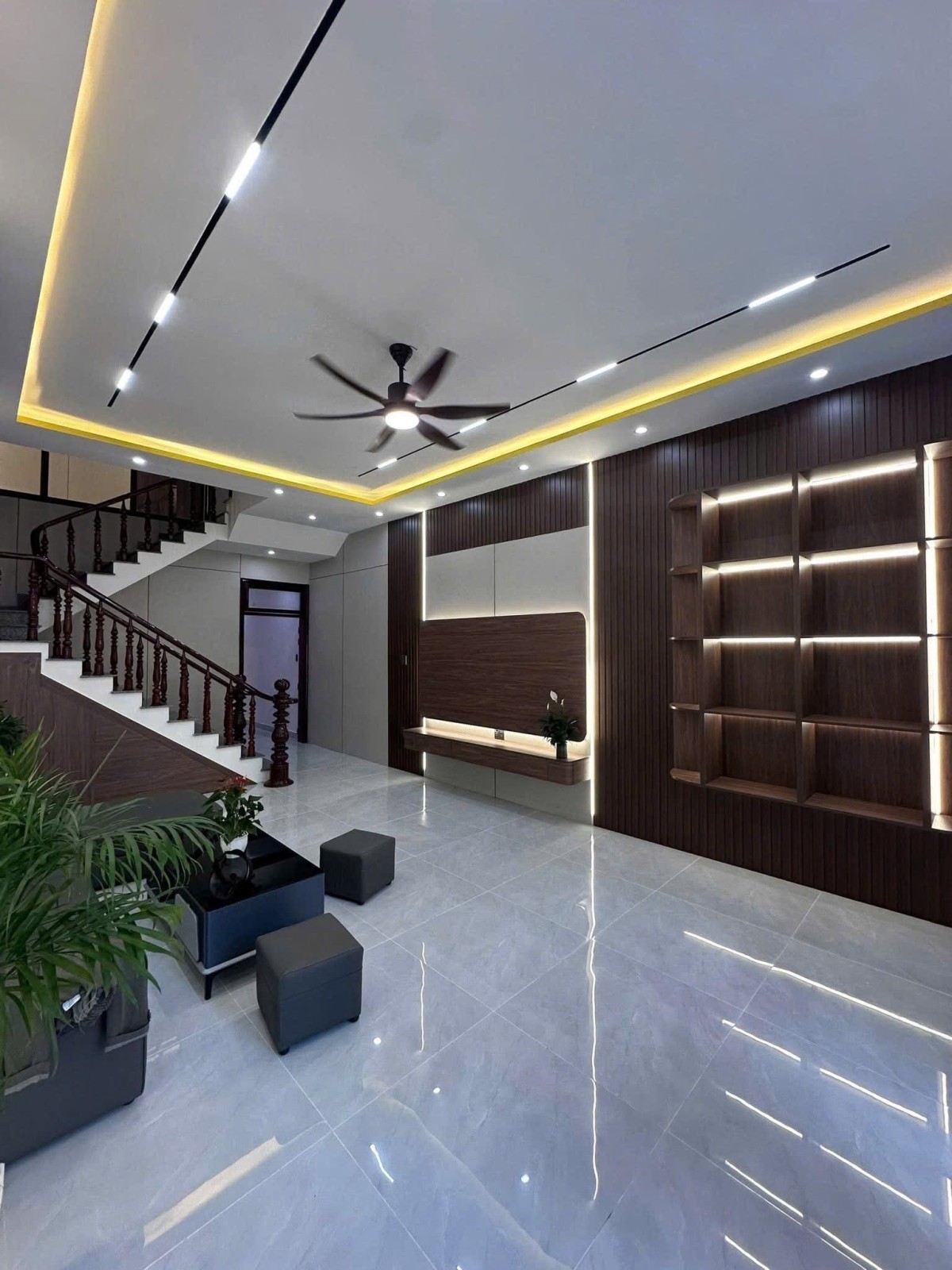 NHÀ 3 TẦNG HÒA XUÂN – Ở SƯỚNG, KINH DOANH ĐỈNH – GIÁ CHỈ 8,8 TỶ! 5