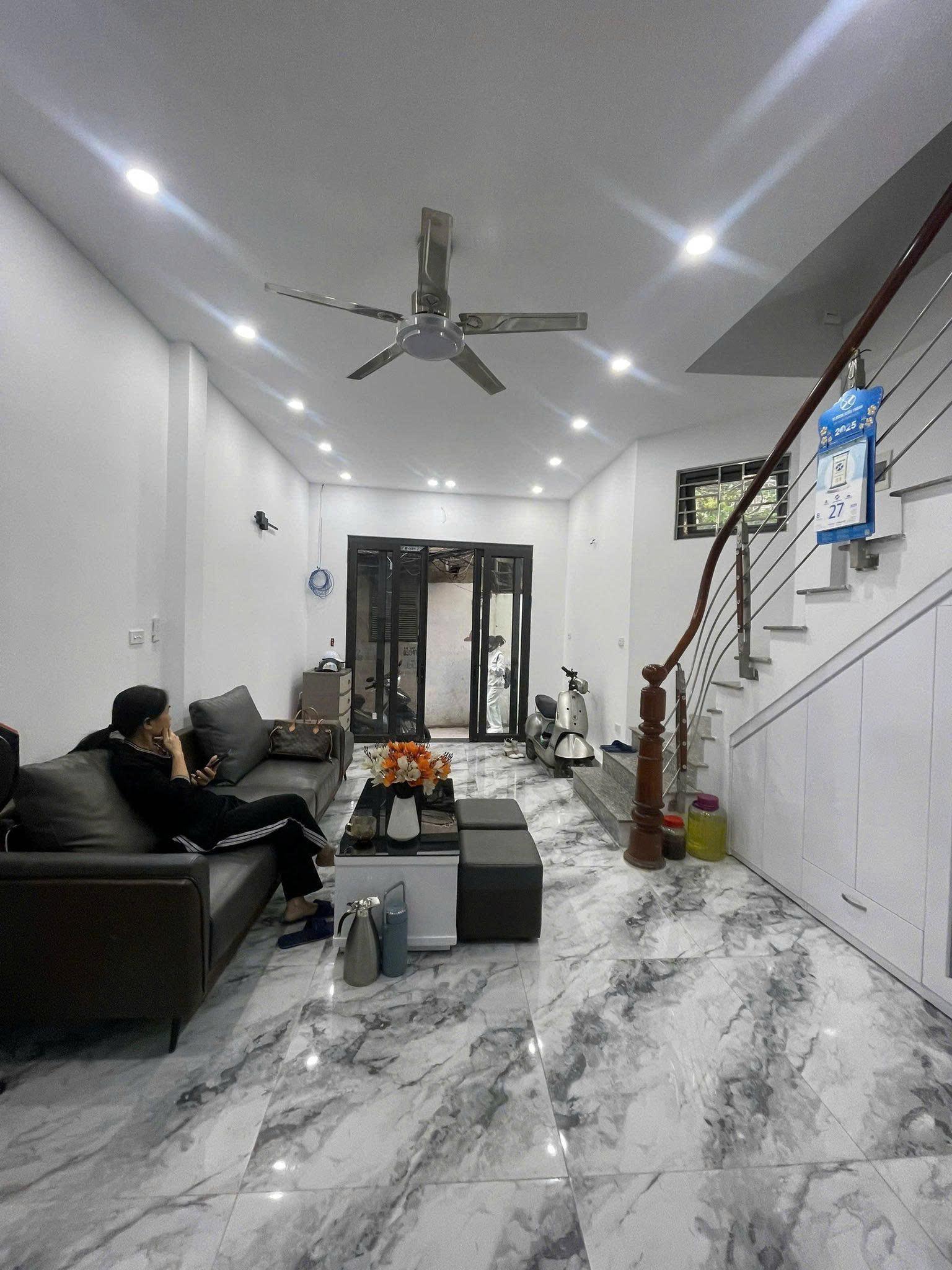 Cho thuê nhà ngõ 624 Minh Khai - Hai Bà Trưng 30mx 4T giá 13tr NHÀ MỚI FULL ĐỒ 2