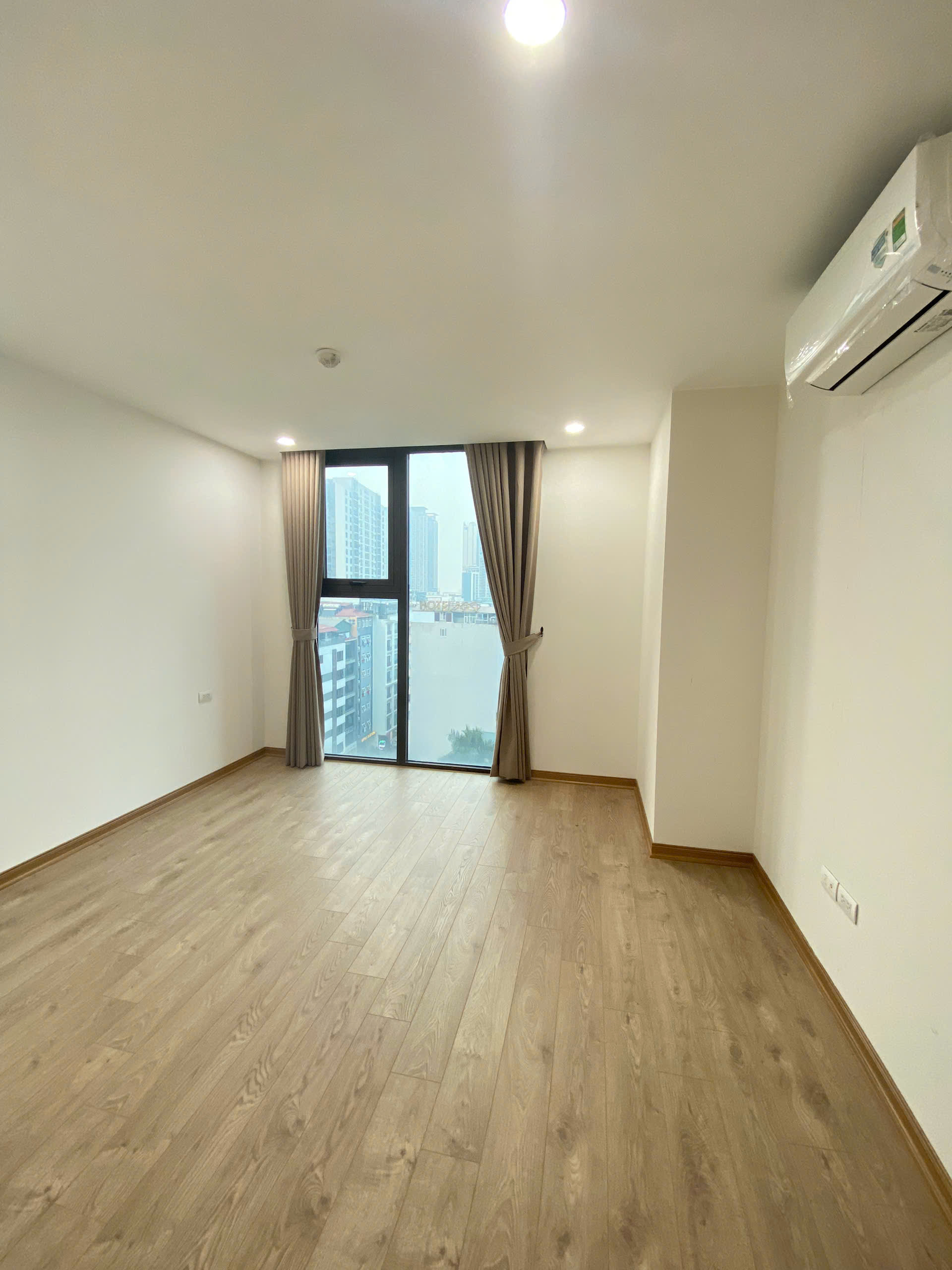 Cho thuê căn hộ CC  CT5 Lê Đức Thọ, Mỹ Đình, Nam Từ Liêm 135m, 3PN2VS giá 19tr 4