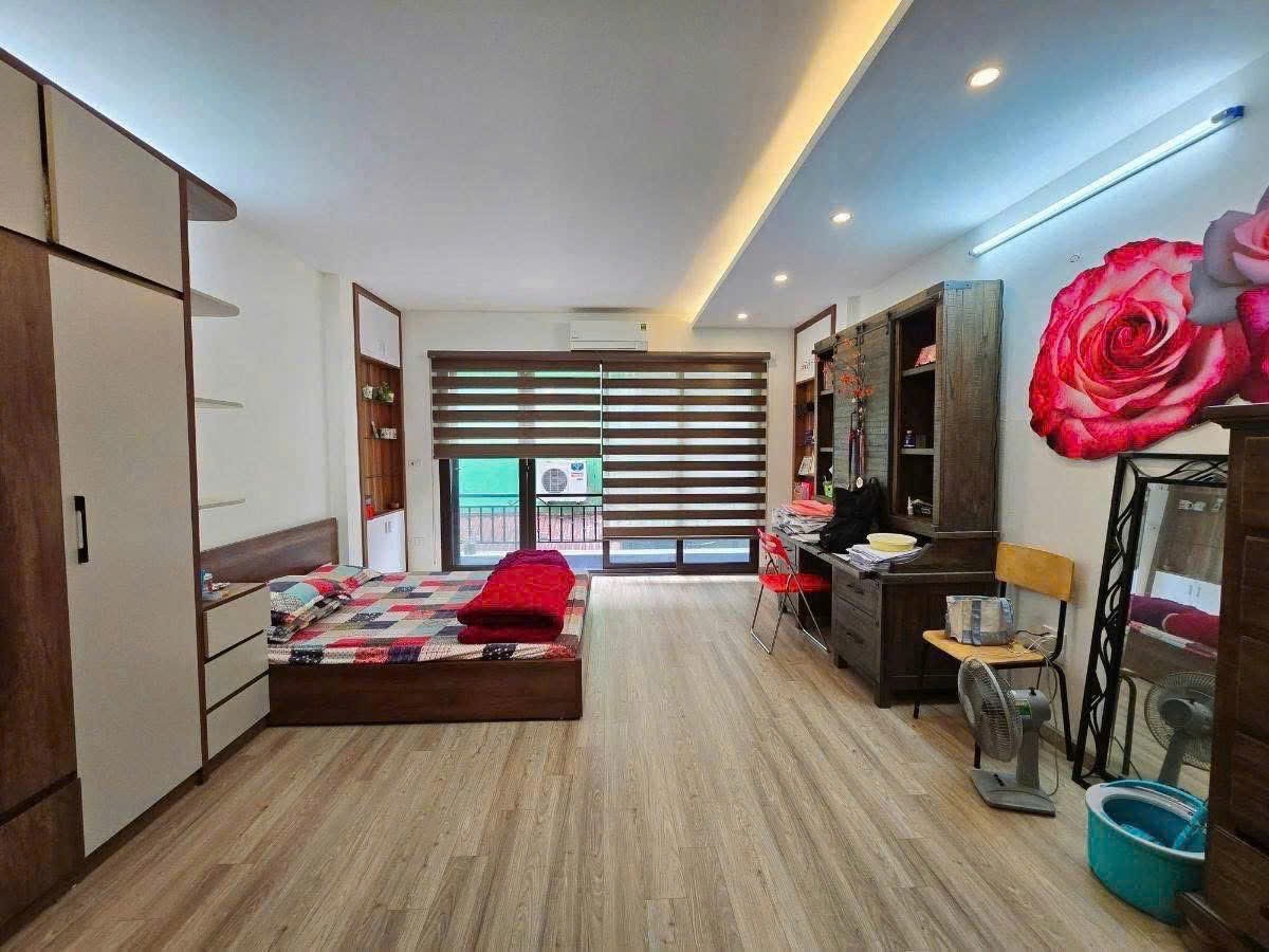 Cho thuê nhà riêng đường Cầu Giấy 30m x 5T, 3PN4VS giá 16tr NHÀ ĐẸP, FULL ĐỒ 2