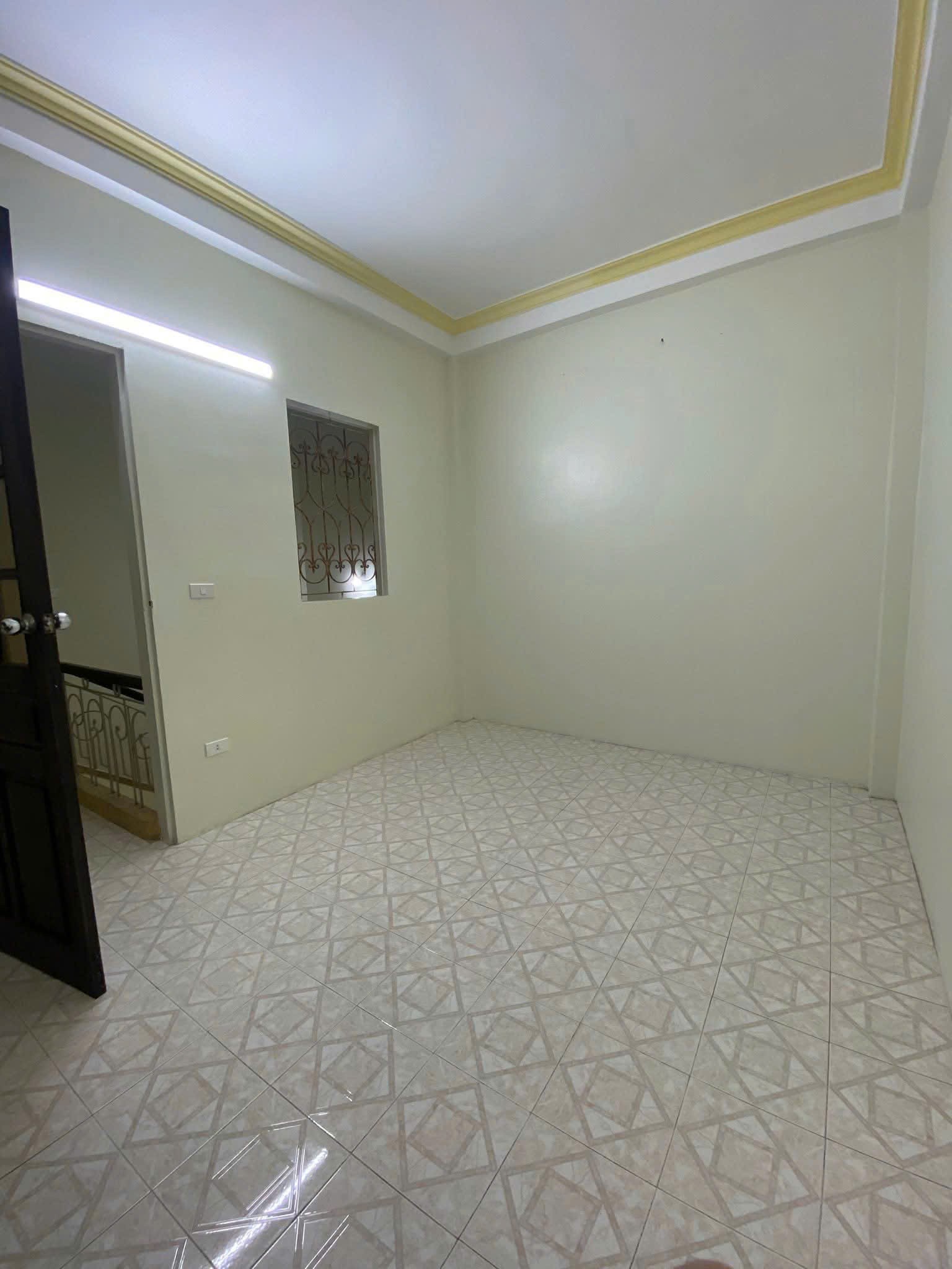 Cho thuê nhà riêng ngõ 105 Bạch Mai, Hai Bà Trưng 40m x 3T FULL ĐỒ giá 11 triệu 4