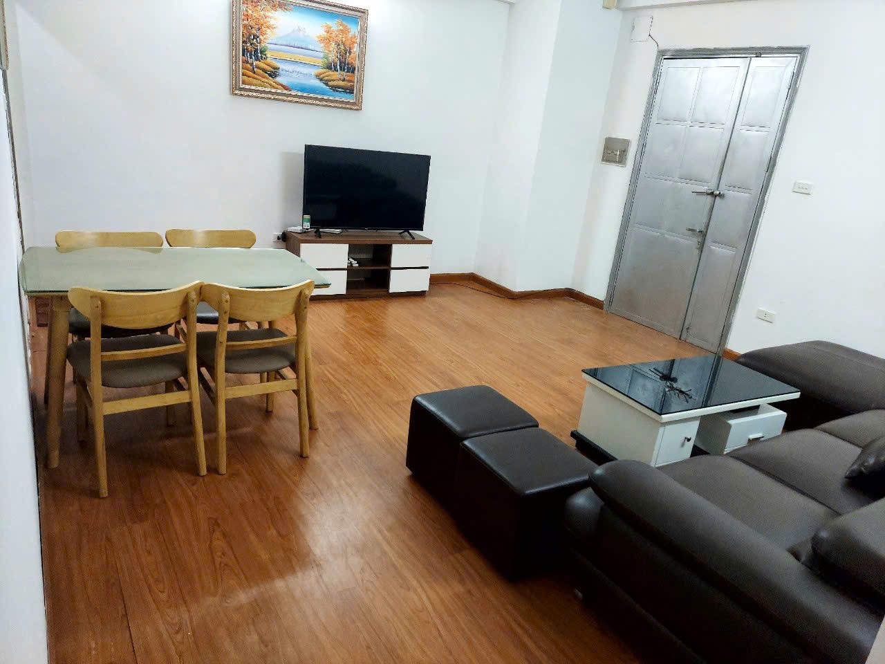 Cho thuê căn hộ chung cư 137 Nguyễn Ngọc Vũ, Cầu Giấy 80M FULL ĐỒ giá 13 triệu 3