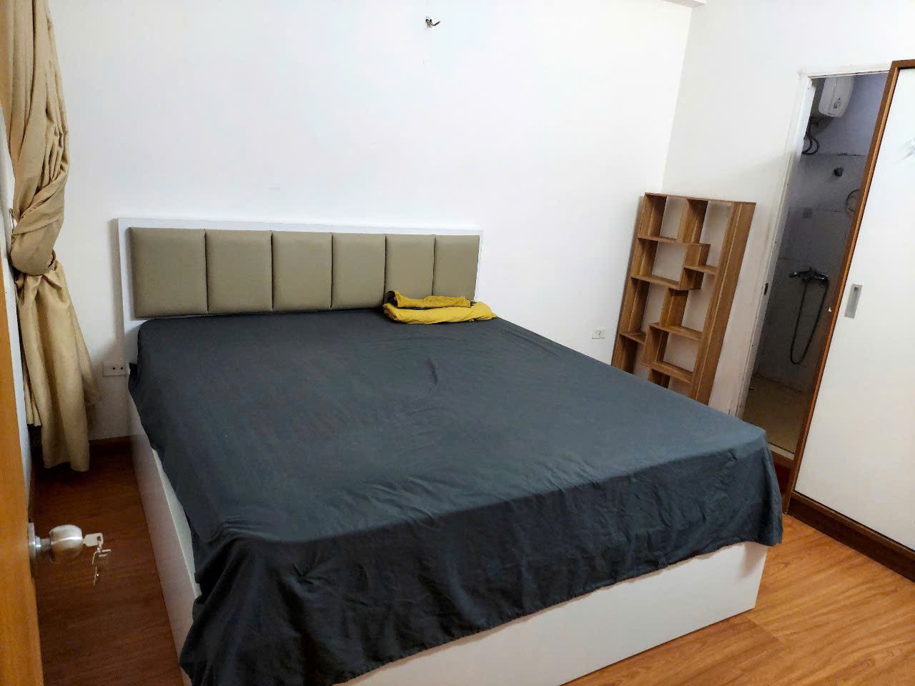 Cho thuê căn hộ chung cư 137 Nguyễn Ngọc Vũ, Cầu Giấy 80M FULL ĐỒ giá 13 triệu 4