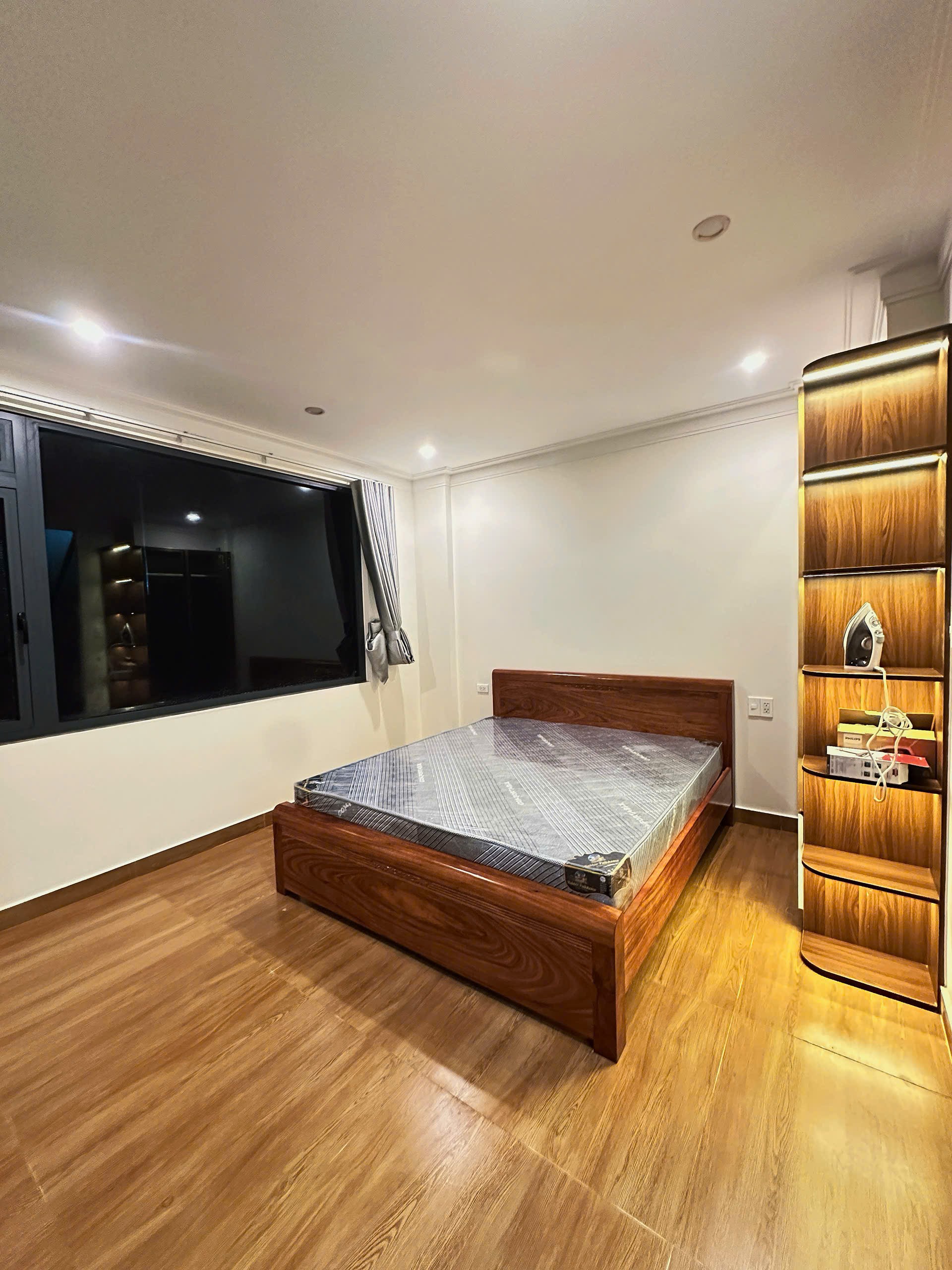 Cần Bán Gấp Nhà Đẹp Khu Dân Cư Số 5, An Sơn, Đà Lạt Giá Bán 9.3 Tỷ 2