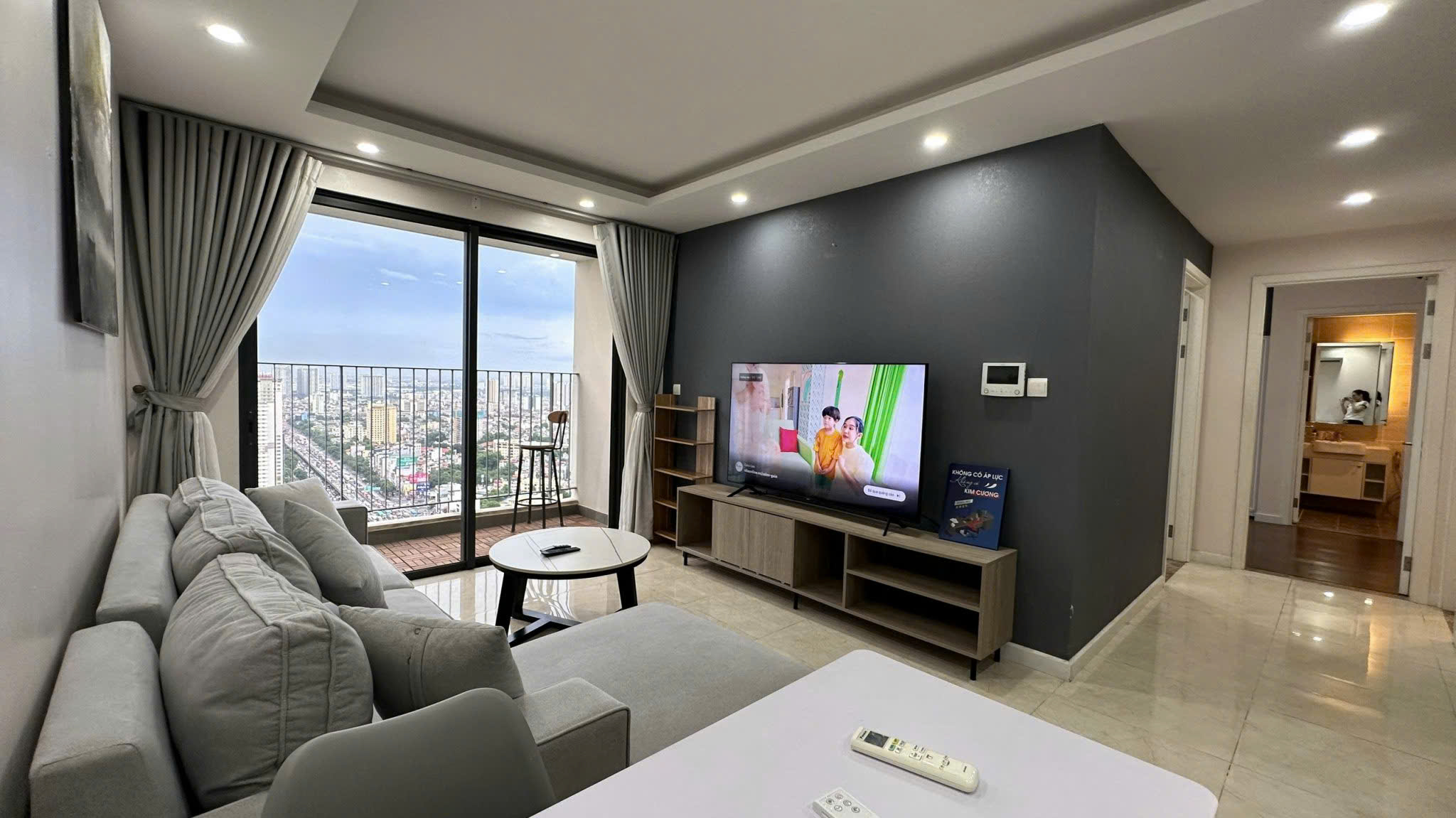 Cần bán Căn hộ chung cư dự án Vinhomes D'Capitale, Diện tích 84m², Giá 10 Tỷ 2