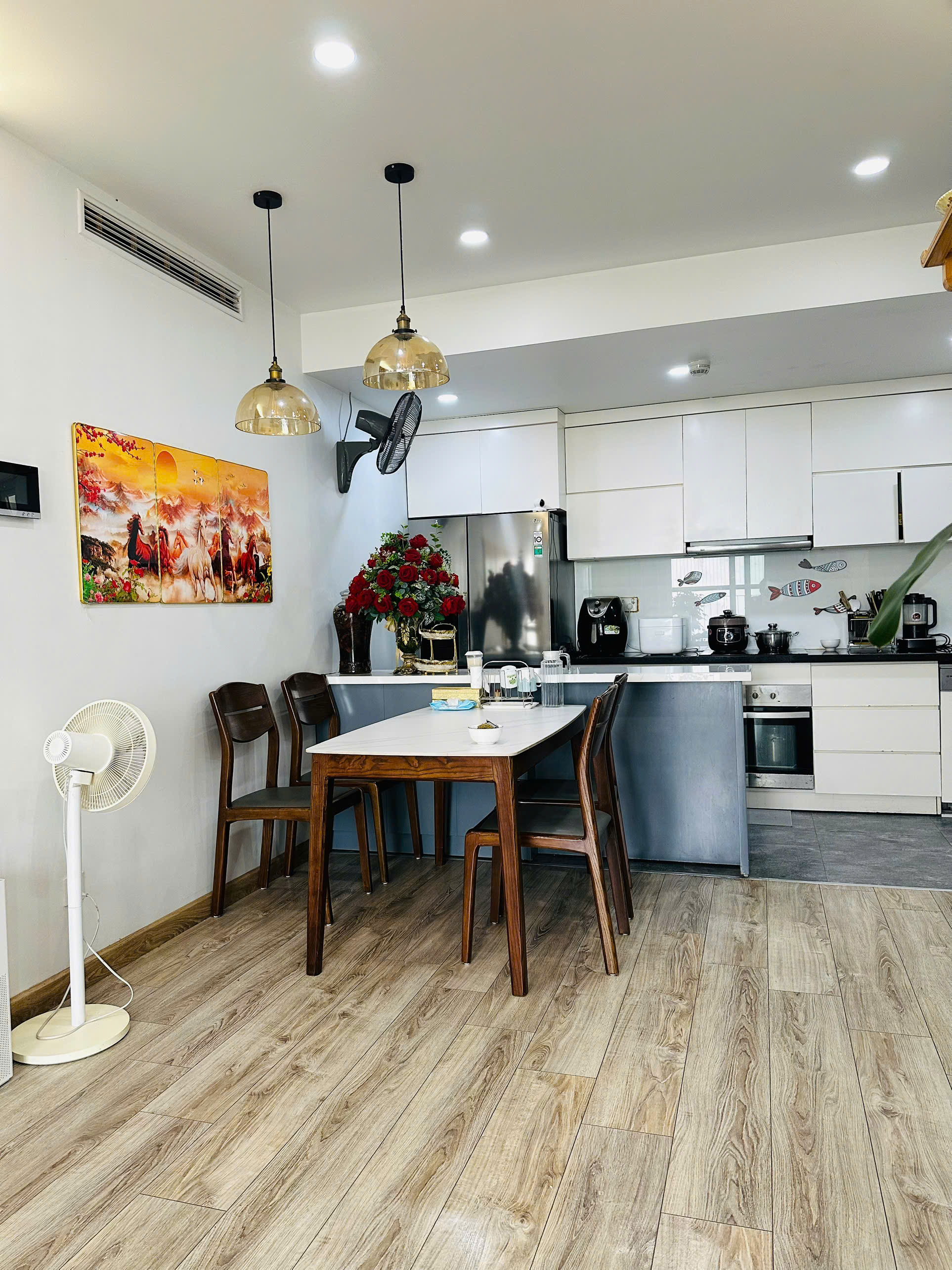 Cần bán Căn hộ chung cư dự án Seasons Avenue, Diện tích 100m², Giá 9 Tỷ 2