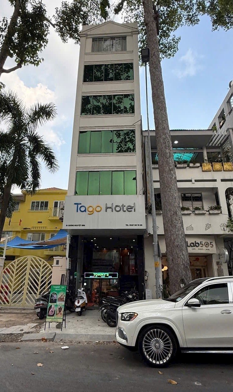 Cần bán Homestay - Khách Sạn đường Sương Nguyệt Ánh, Phường Bến Thành, Diện tích 83m², Giá 80 Tỷ