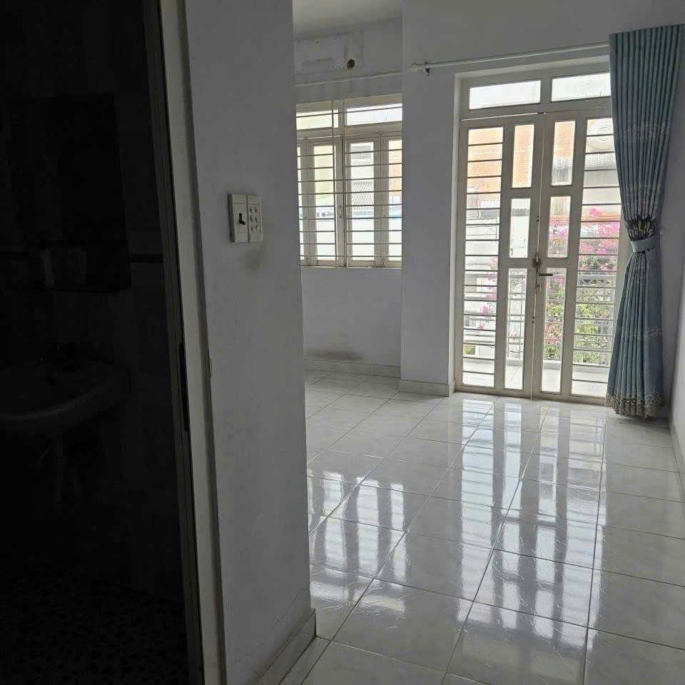 Nhanh mới kịp – 64M² – 5 Tầng/4PN HẺM XE HƠI – Nhỉnh 7 Tỷ TL! 5