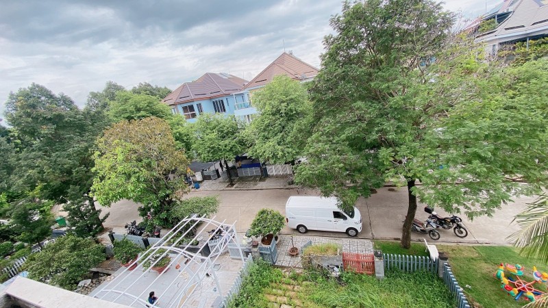 Bán Biệt Thự đường số 1, Hiệp Bình Phước, Thủ Đức, TP HCM. DT 225 m2, 4 tầng, 6PN. Giá 15.9 Tỷ, 5