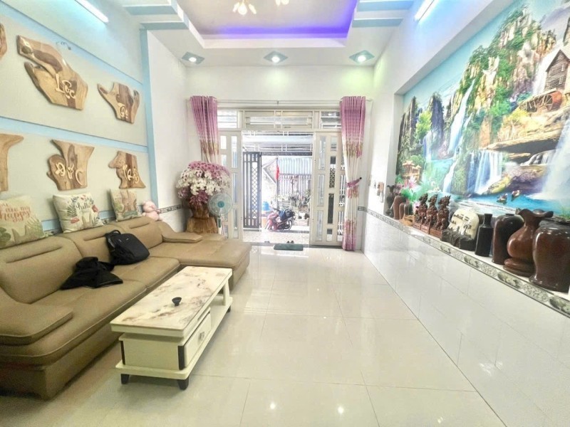 Bán nhà 3 tầng, đường số 38, Hiệp Bình Chánh, Thủ Đức, TP HCM - diện tích 59m2, giá 6,45 tỷ. Sổ