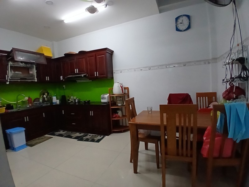 Bán nhà 3 tầng đường Trần Thị Điệu, Phường  Phước Long B, Q9, Thủ Đức, TP HCM. DT - 95m2, 3 tầng. 3