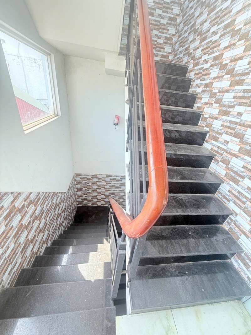 CÁCH 1 CĂN RA MẶT TIỀN LŨY BÁN BÍCH – 4X13 M2, SỔ A4 – 3 TẤM BTCT – CHỈ 5.2 TỶ 2